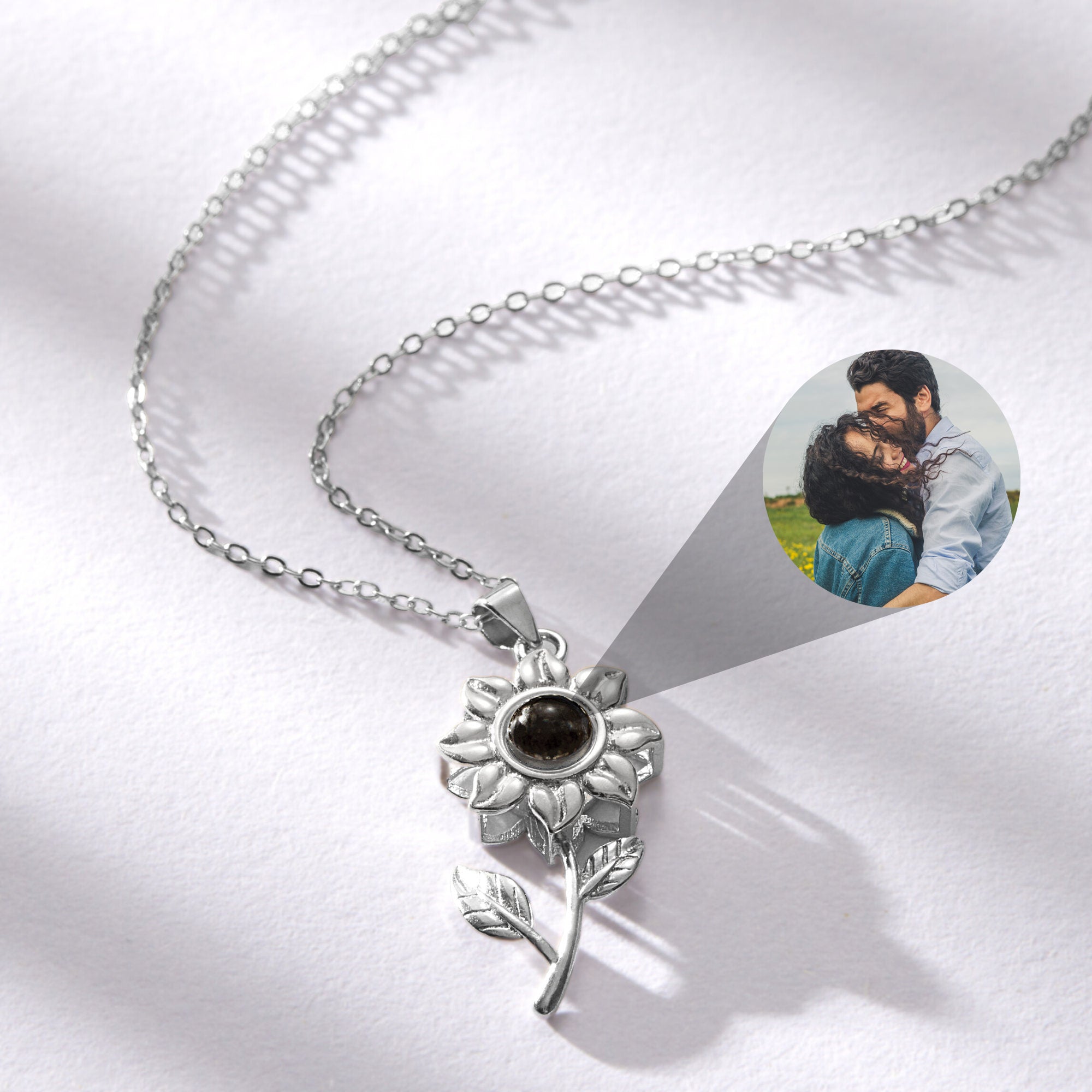 Photo Projection Necklace with Your Custom Picture Inside – Customodish
